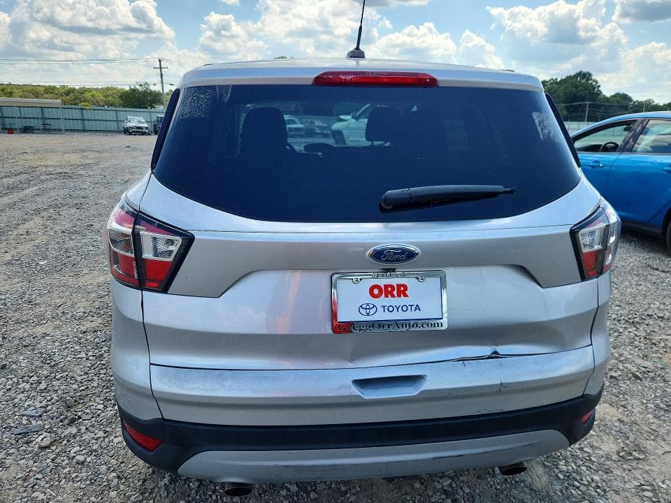 2017 FORD ESCAPE SE 6