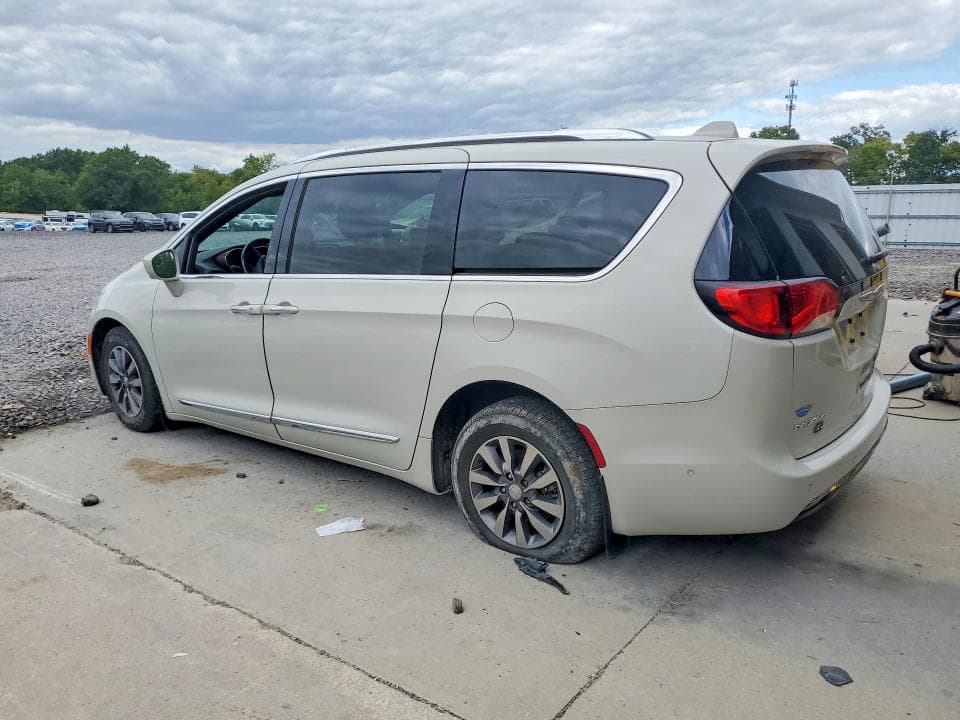 2019 CHRYSLER PACIFICA TOURING L PLUS 2