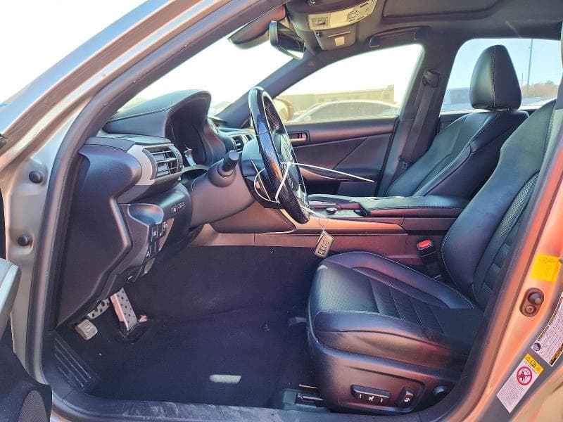 2017 LEXUS IS 200T 7