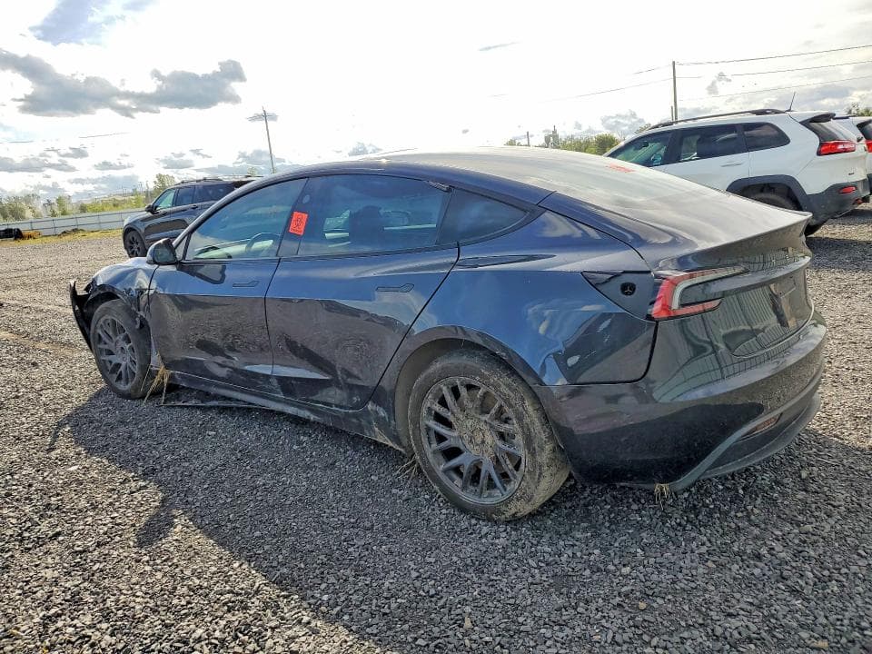 2025 TESLA MODEL 3 2