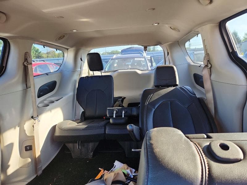 2017 CHRYSLER PACIFICA TOURING L PLUS 10