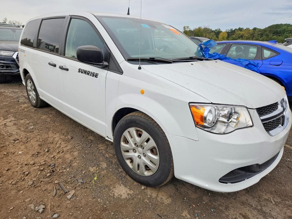2020 DODGE GRAND CARAVAN SE 4