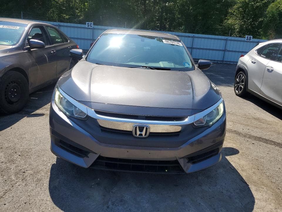 2018 HONDA CIVIC EX 5