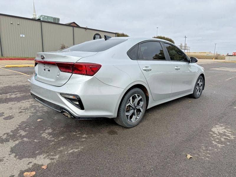 2019 KIA FORTE LXS 4