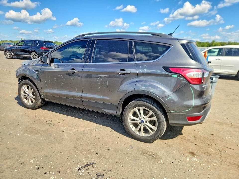 2018 FORD ESCAPE SEL 2