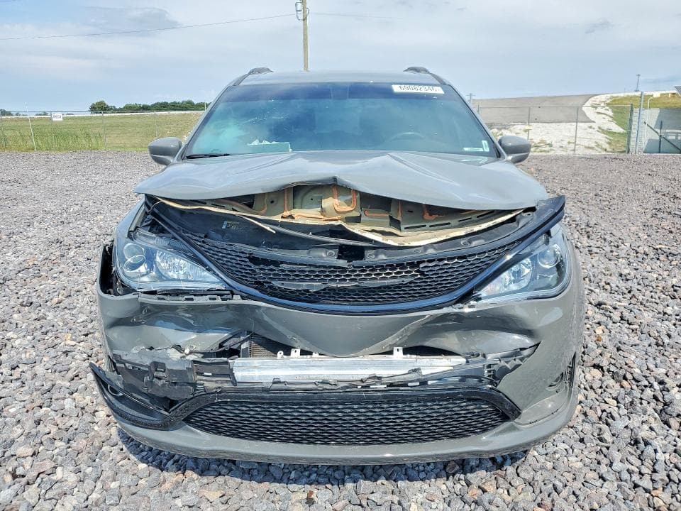 2020 CHRYSLER PACIFICA TOURING L PLUS 5