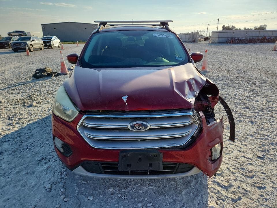 2018 FORD ESCAPE SE 5