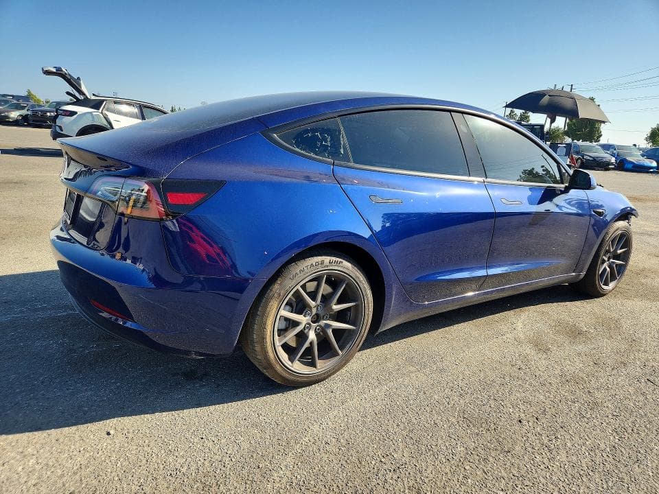 2023 TESLA MODEL 3 3
