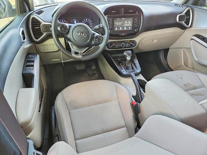 2020 KIA SOUL LX 8