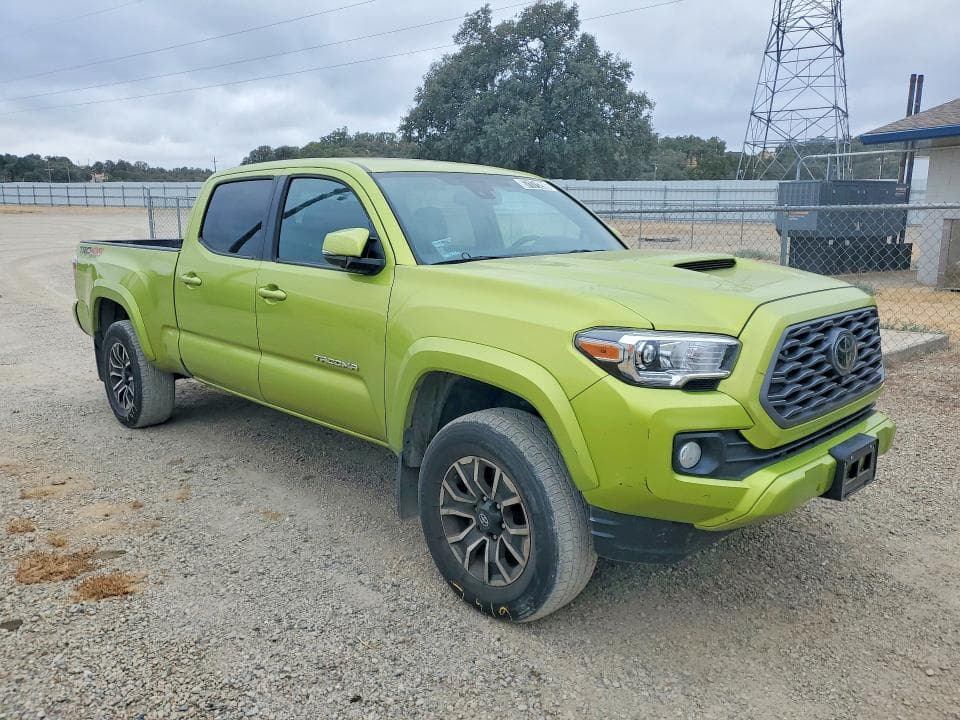 2023 TOYOTA TACOMA TRD SPORT 4
