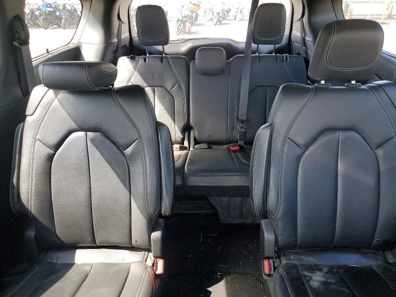 2019 CHRYSLER PACIFICA TOURING L 10