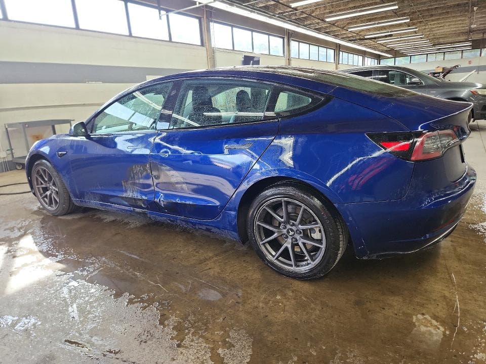 2022 TESLA MODEL 3 2