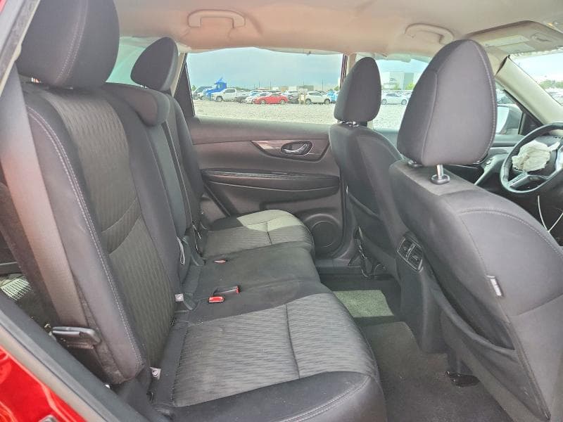 2019 NISSAN ROGUE SV 11