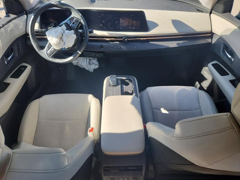 2024 NISSAN ARIYA EVOLVE+ E-4ORCE 8