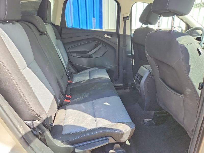 2017 FORD ESCAPE SE 11