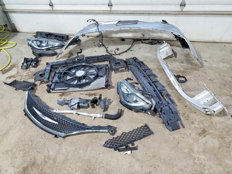 2018 CHRYSLER PACIFICA LIMITED 13