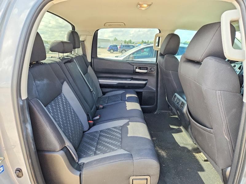 2020 TOYOTA TUNDRA CREWMAX SR5 10