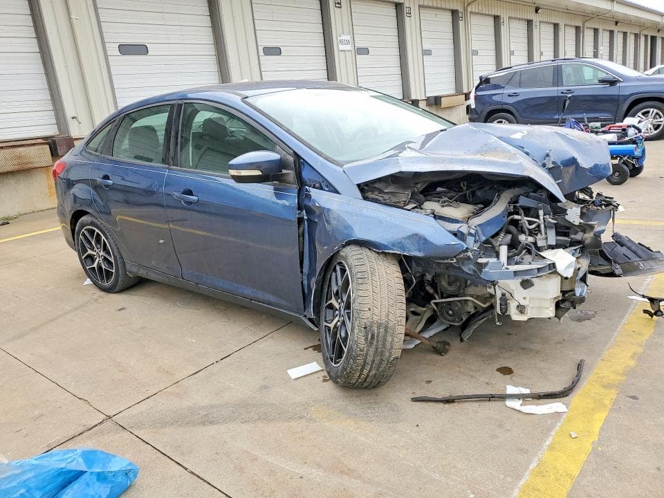 2018 FORD FOCUS SEL 4