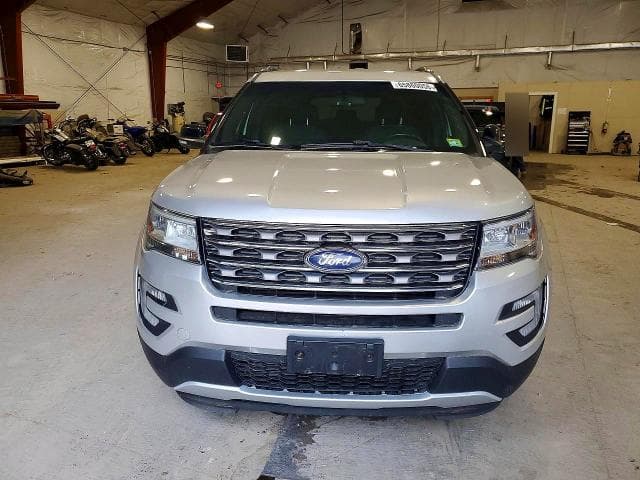 2017 FORD EXPLORER XLT 5