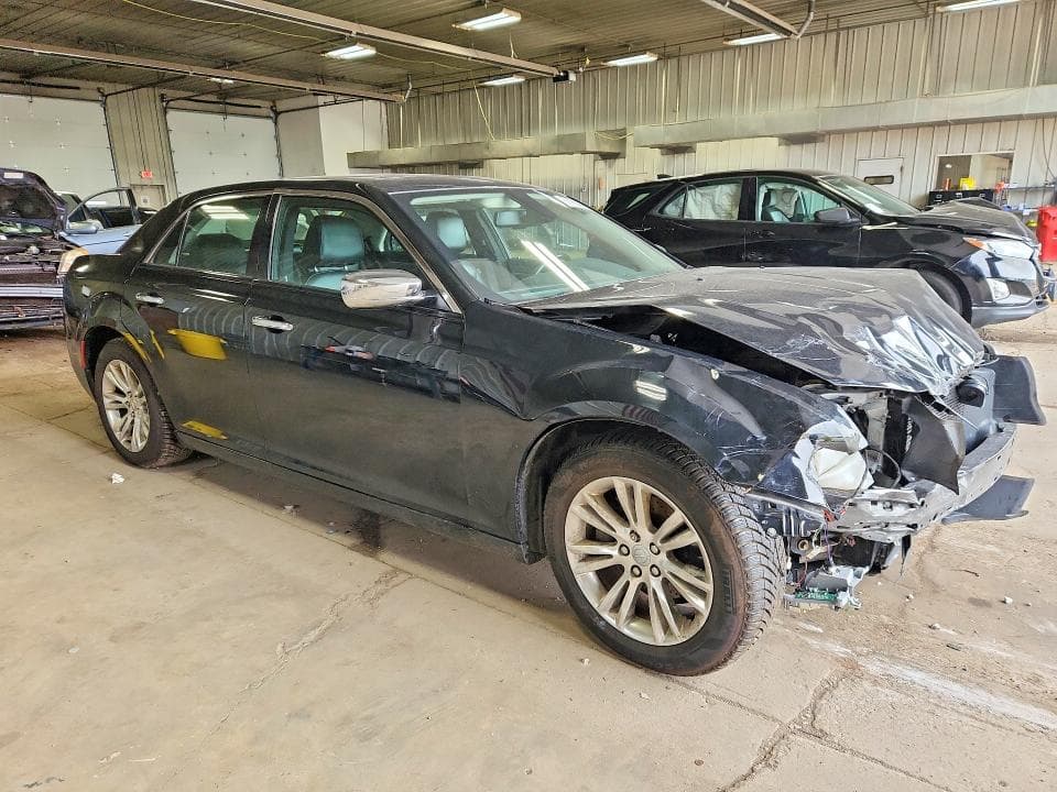 2017 CHRYSLER 300C 4