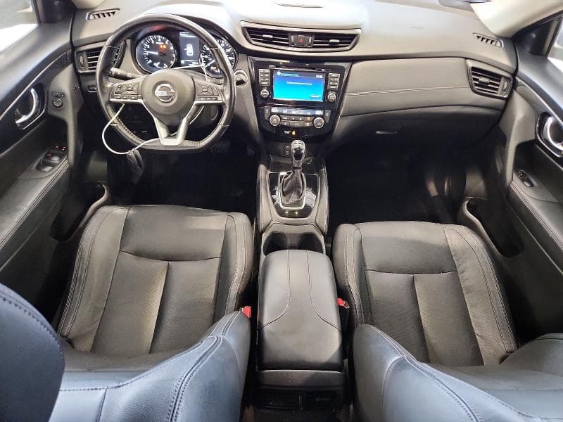 2017 NISSAN ROGUE SL 8