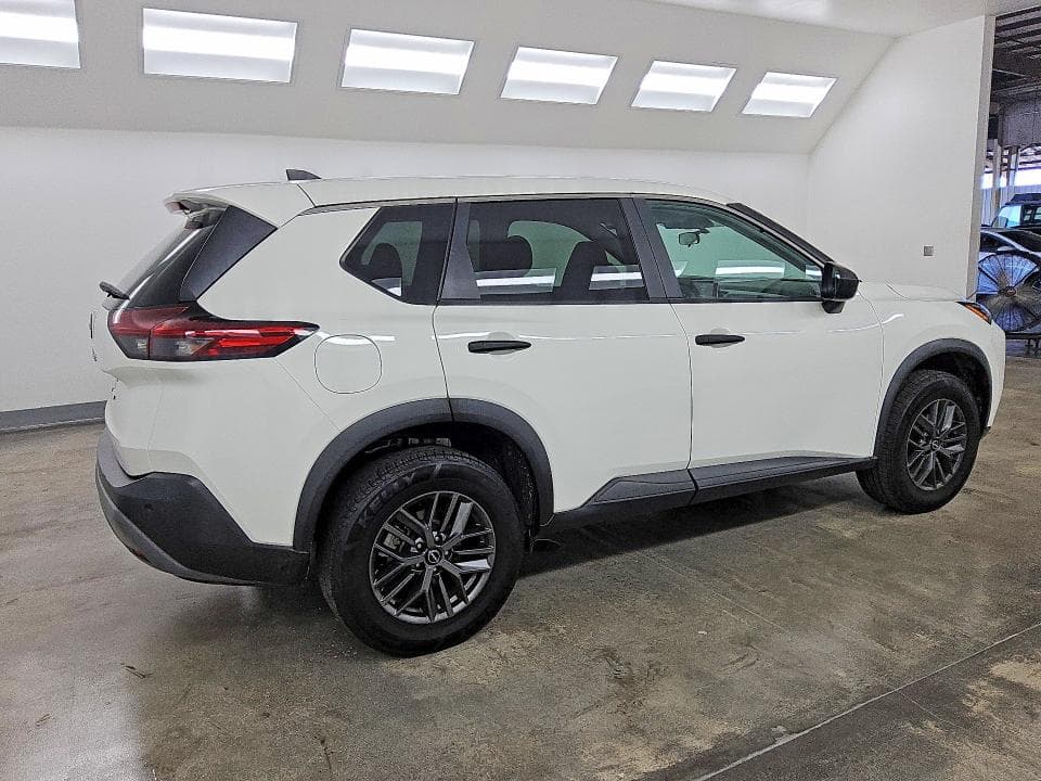 2023 NISSAN ROGUE S 3