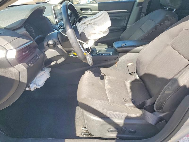 2019 NISSAN ALTIMA SV 7