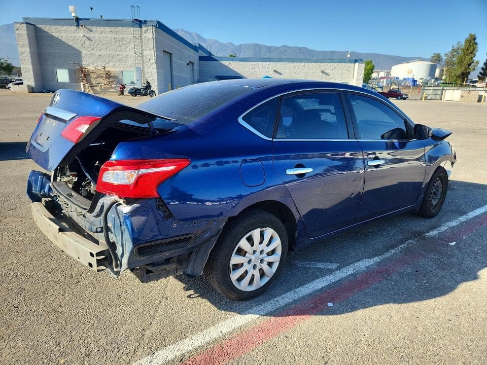 2019 NISSAN SENTRA S 3