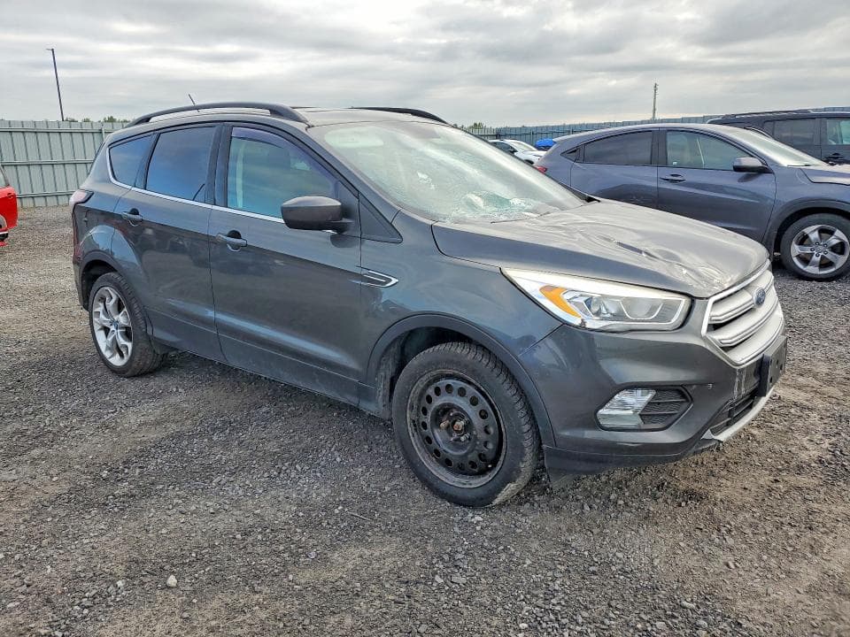 2018 FORD ESCAPE SEL 4