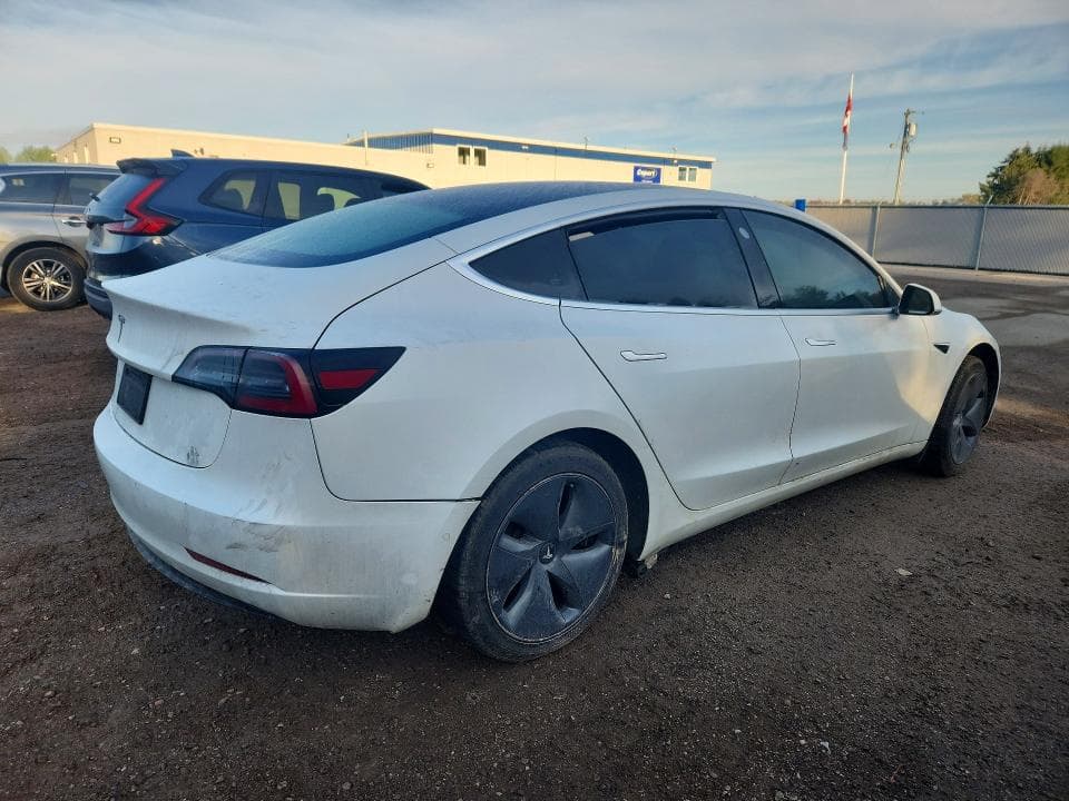 2020 TESLA MODEL 3 3