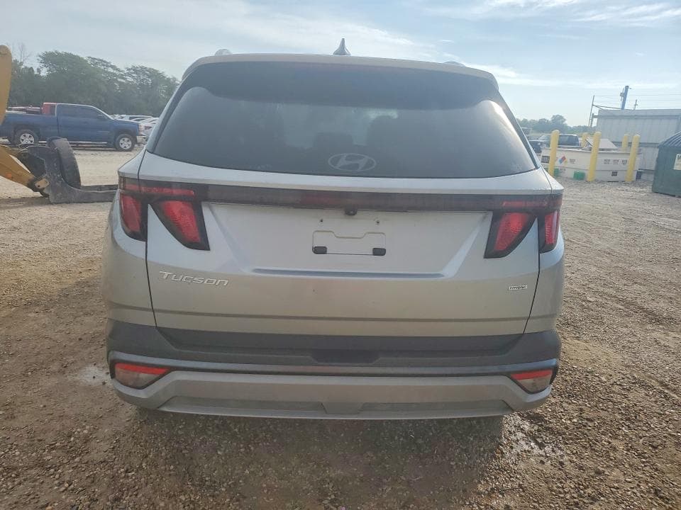 2026 HYUNDAI TUCSON SEL 6