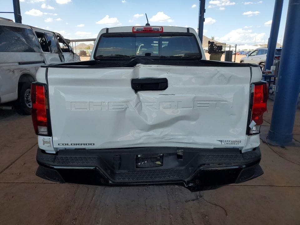 2024 CHEVROLET COLORADO 6