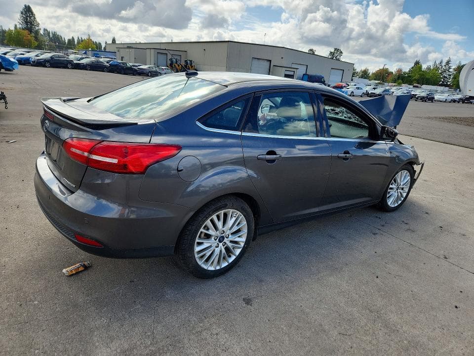 2017 FORD FOCUS TITANIUM 3