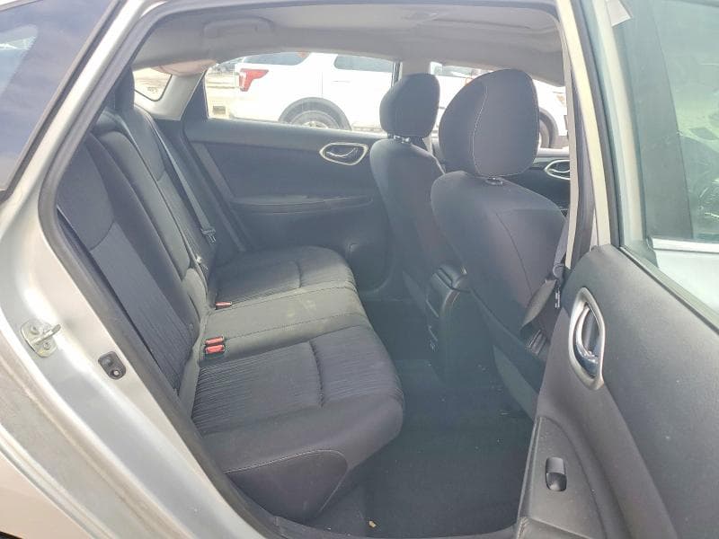 2019 NISSAN SENTRA SV 10
