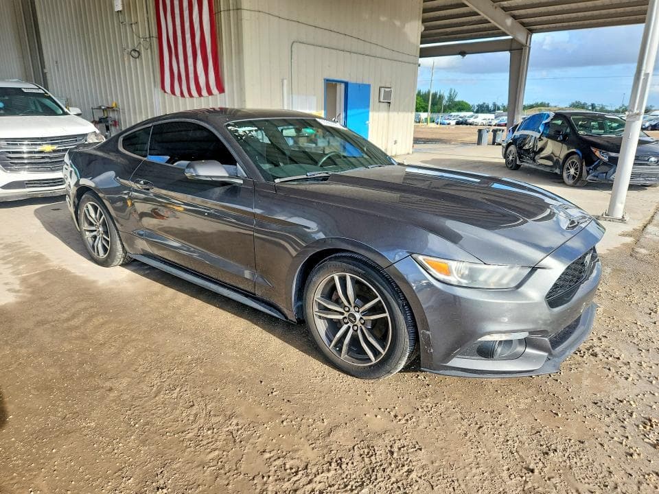 2017 FORD MUSTANG 4