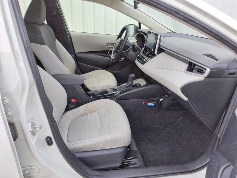 2020 TOYOTA COROLLA LE 13