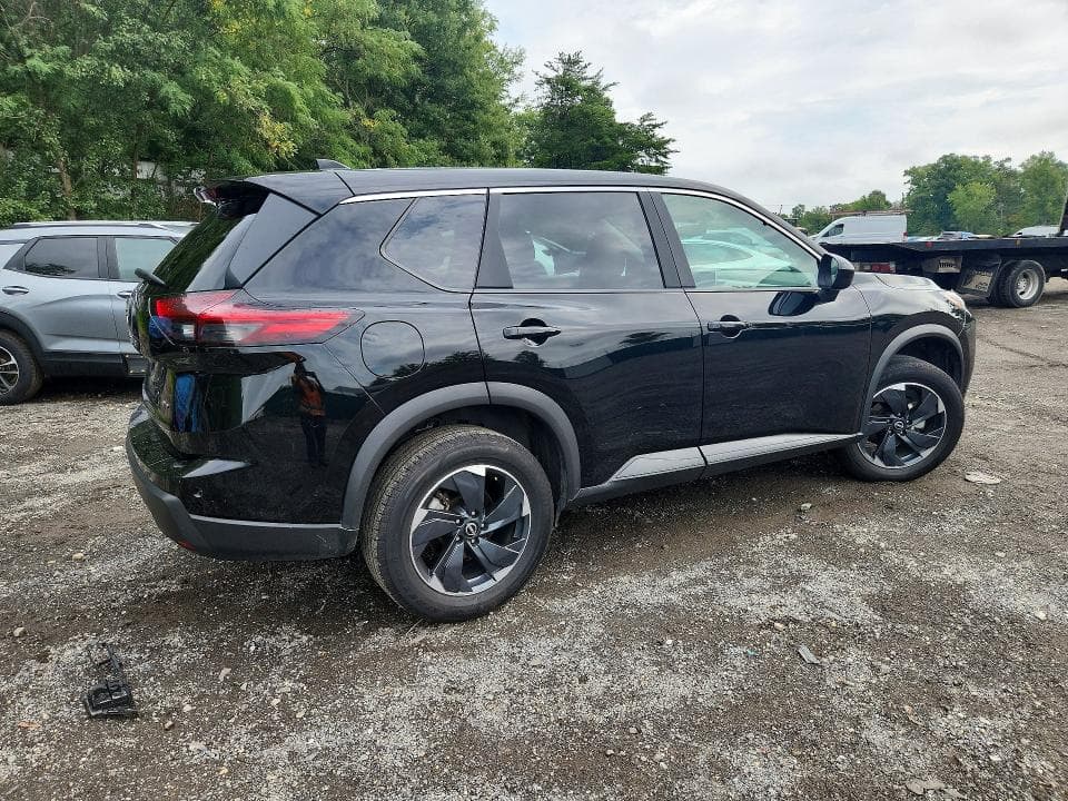 2025 NISSAN ROGUE SV 3