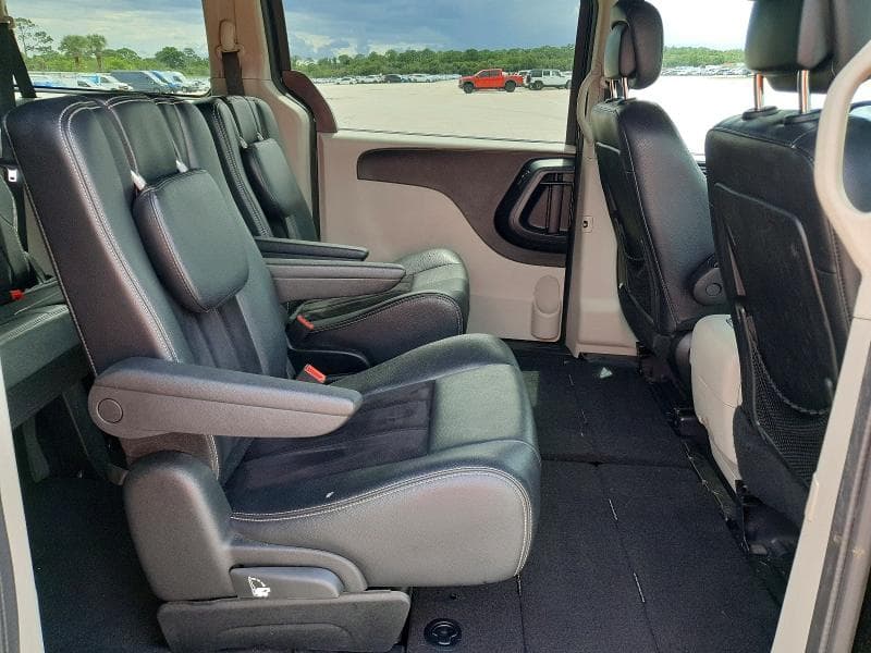 2017 DODGE GRAND CARAVAN SXT 11