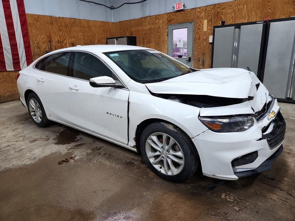 2017 CHEVROLET MALIBU LT 4