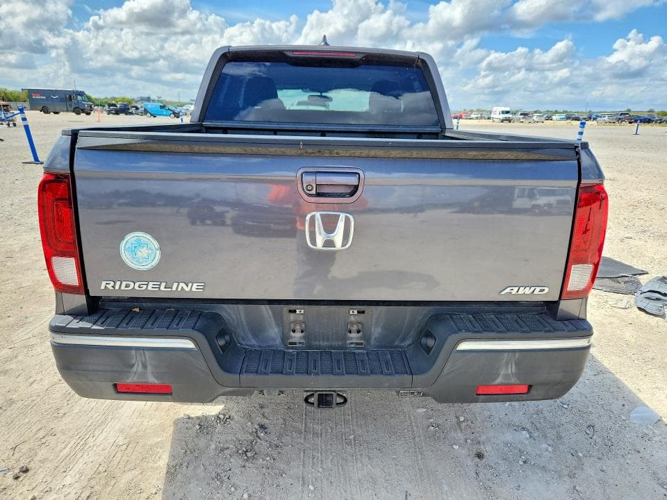 2017 HONDA RIDGELINE RTL 6