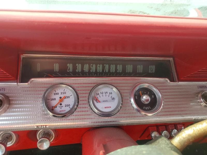 1962 CHEVROLET IMPALA 9
