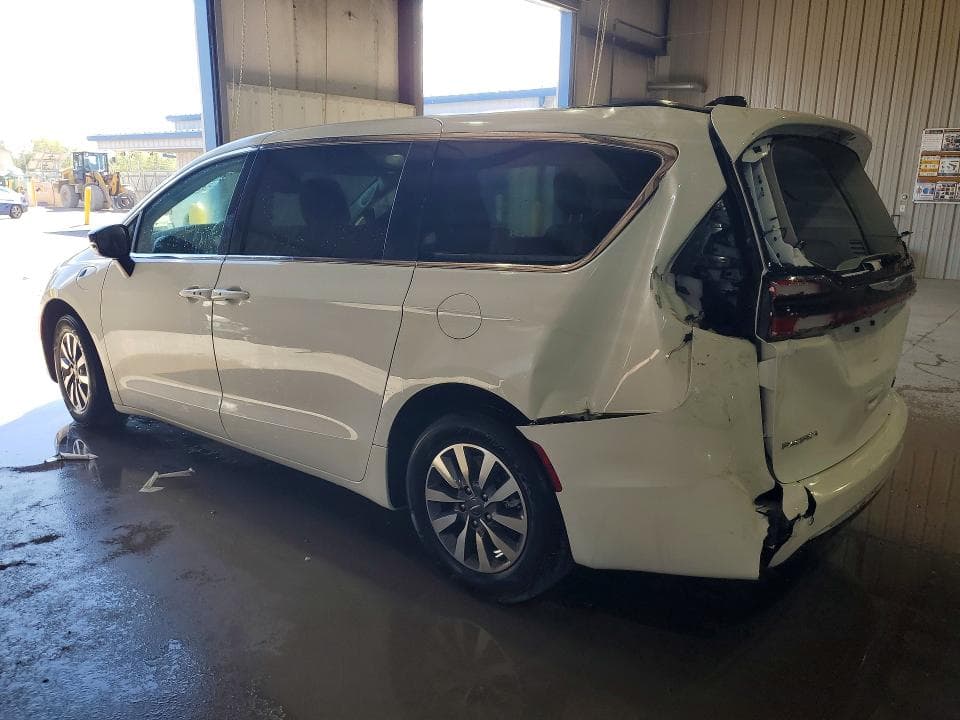 2024 CHRYSLER PACIFICA HYBRID SELECT 2