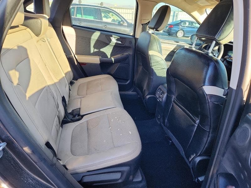 2020 FORD ESCAPE TITANIUM 11