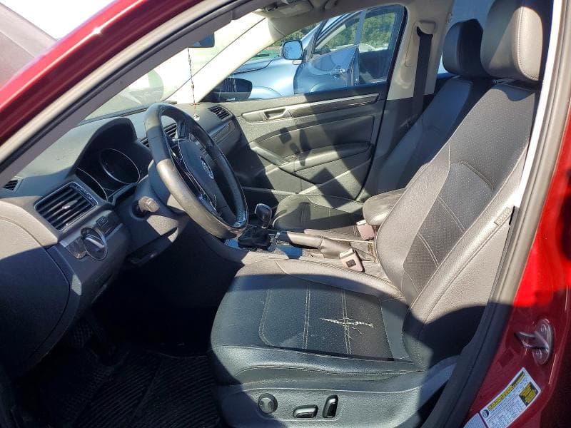 2017 VOLKSWAGEN PASSAT SE 7