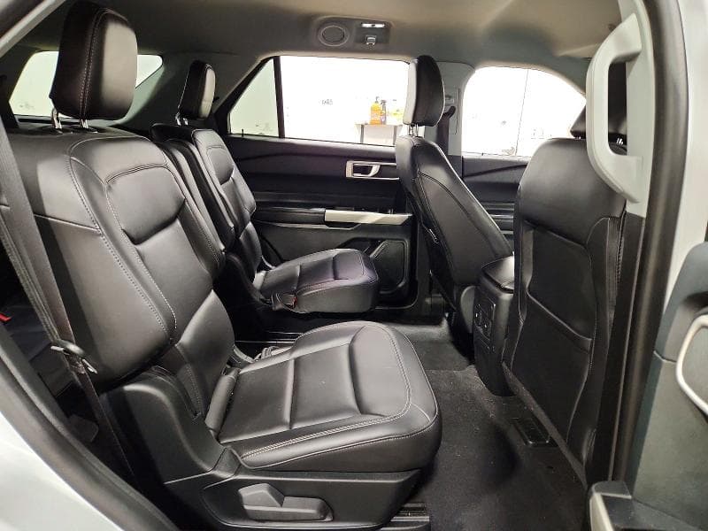 2023 FORD EXPLORER XLT 11