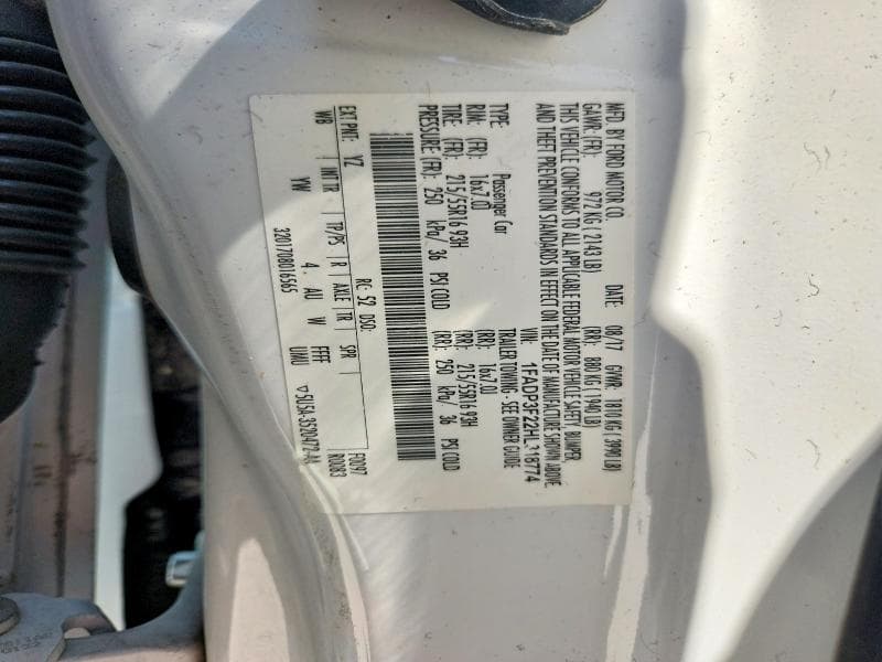 2017 FORD FOCUS SE 12