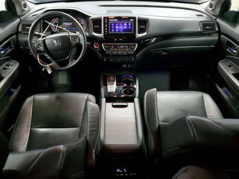 2017 HONDA PILOT TOURING 8