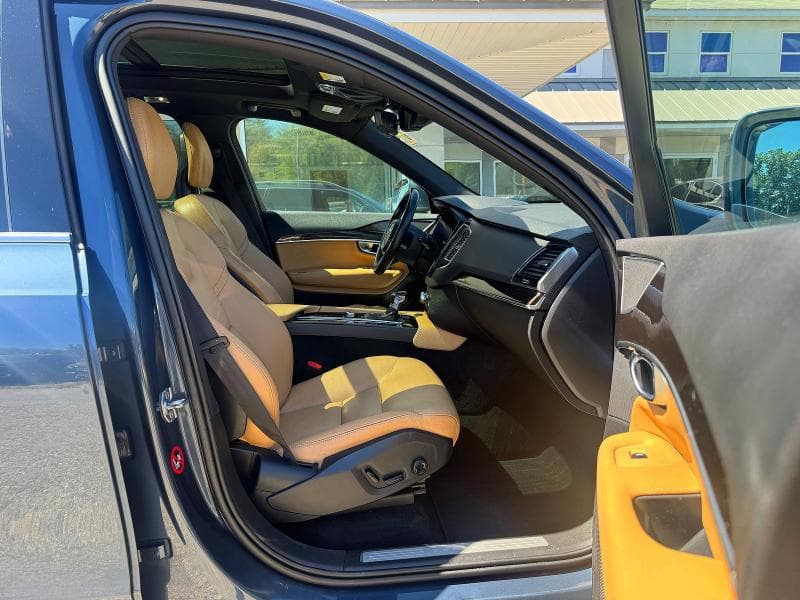 2018 VOLVO XC90 T6 5