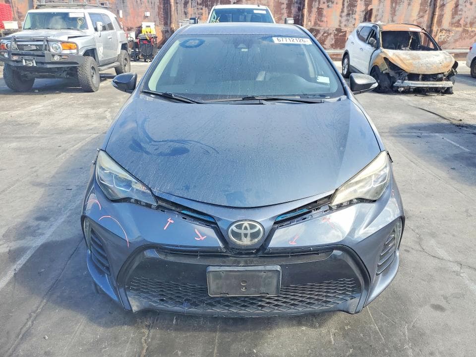 2017 TOYOTA COROLLA SE 5