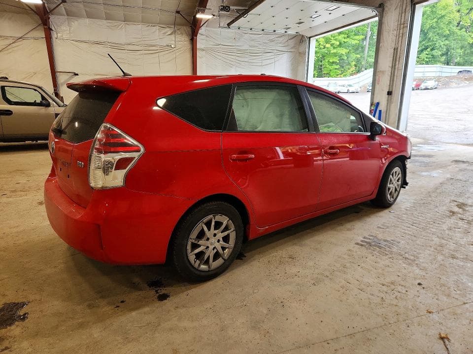 2017 TOYOTA PRIUS V TWO 3